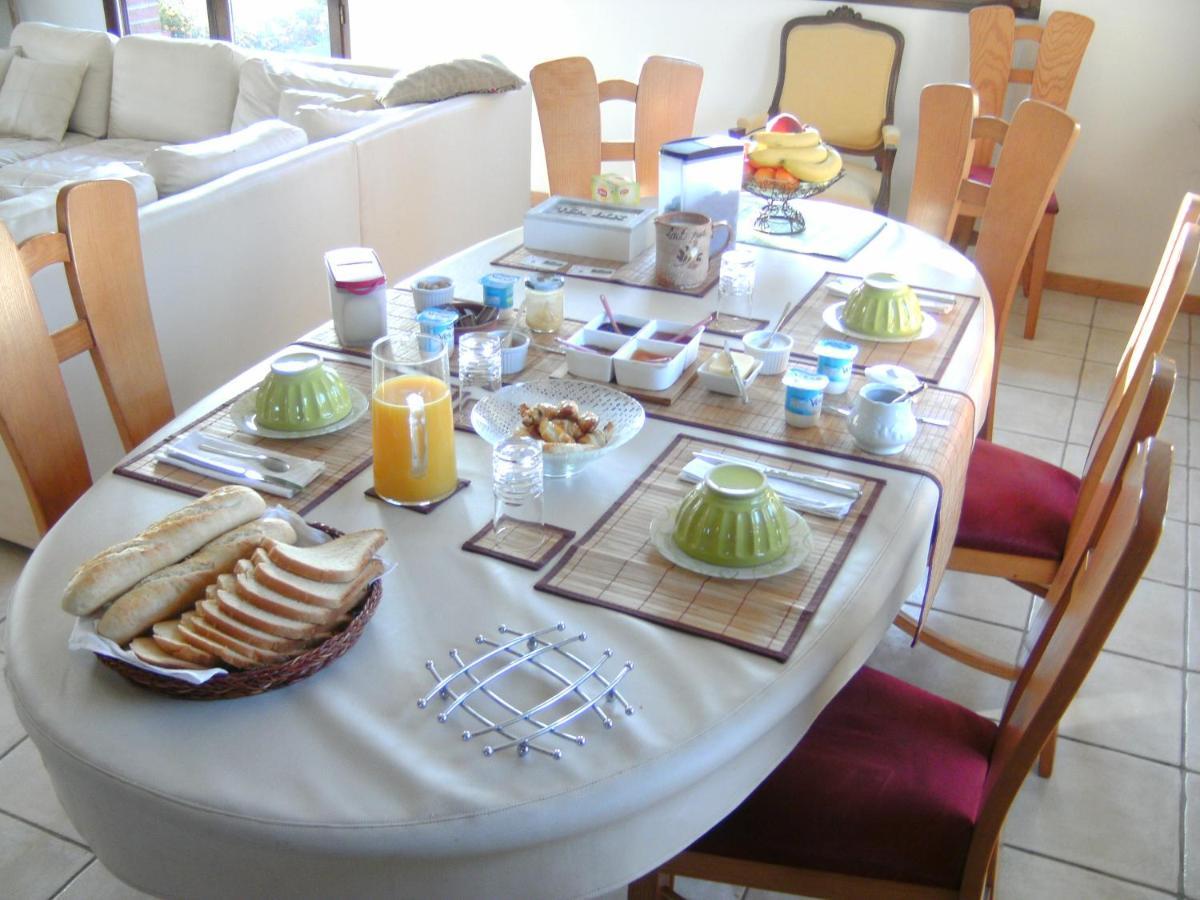 Au Fil De L'Eau Bed & Breakfast Saulzoir Dış mekan fotoğraf