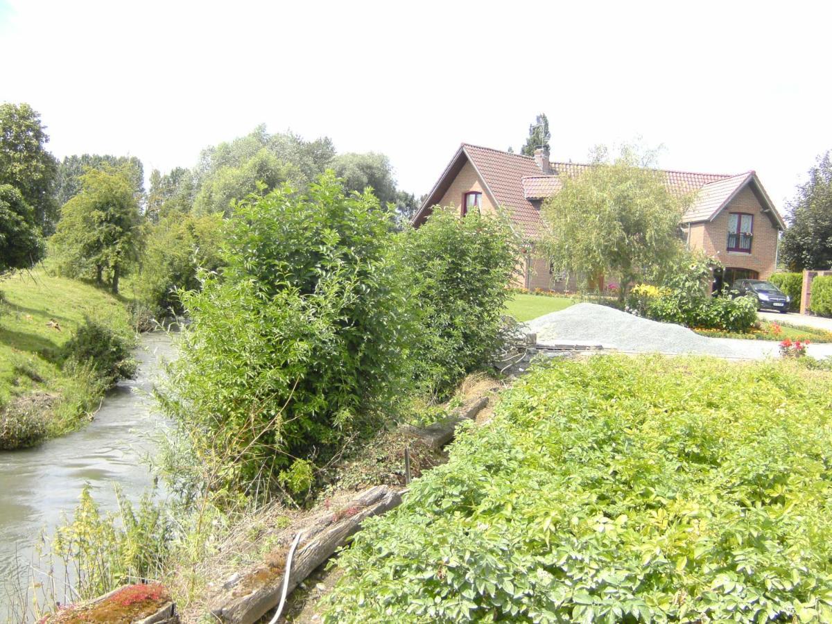 Au Fil De L'Eau Bed & Breakfast Saulzoir Dış mekan fotoğraf